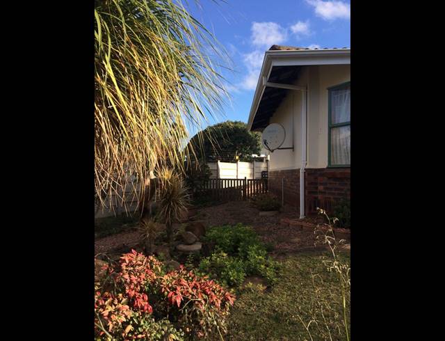1 BEDROOM SIMPLEX RENTED IN BOTHAS HILL